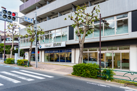 Nicole BMW 大田支店ショールーム外観