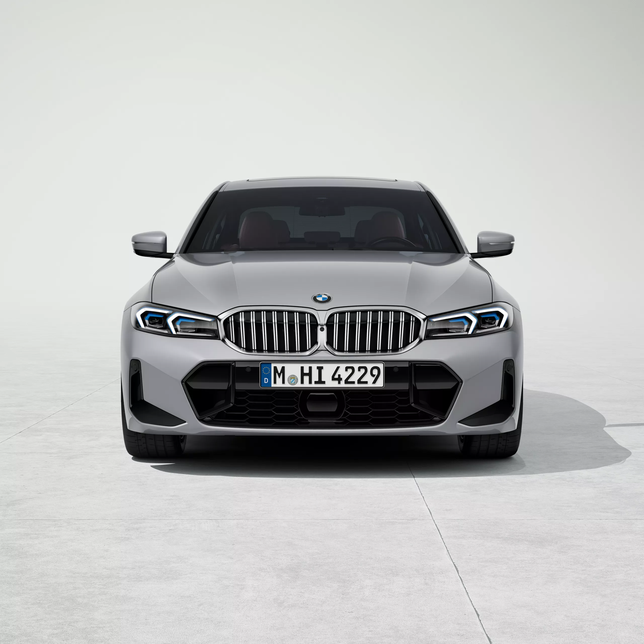 BMW 3シリーズ セダン フロントデザイン