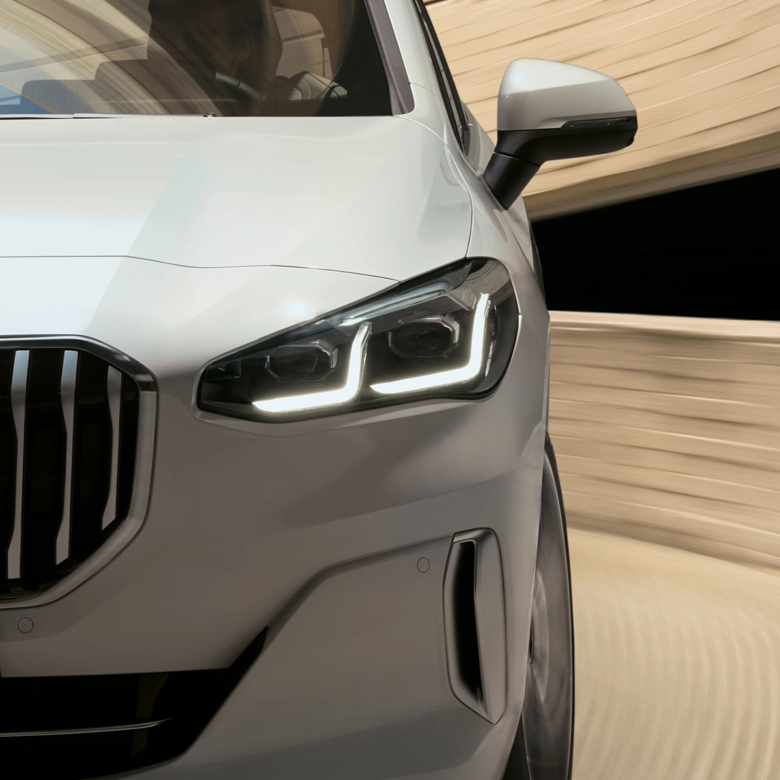 BMW 2シリーズ アクティブツアラー フロントヘッドライト デザイン