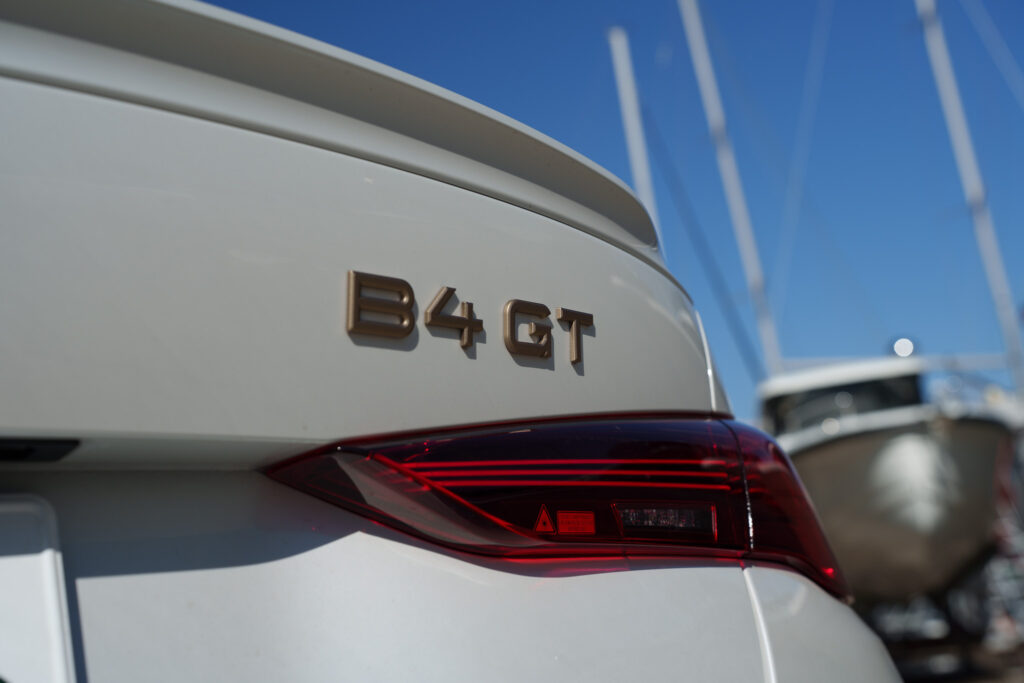 BMW ALPINA B4 GT モデルバッヂ