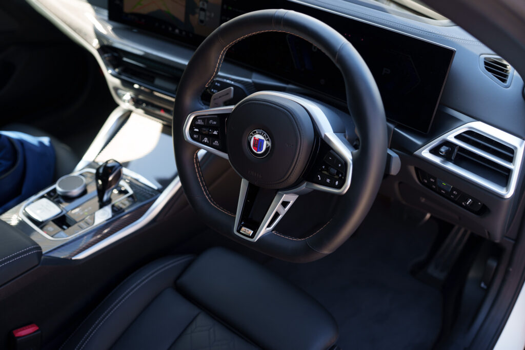 BMW ALPINA B4 GT　インテリア